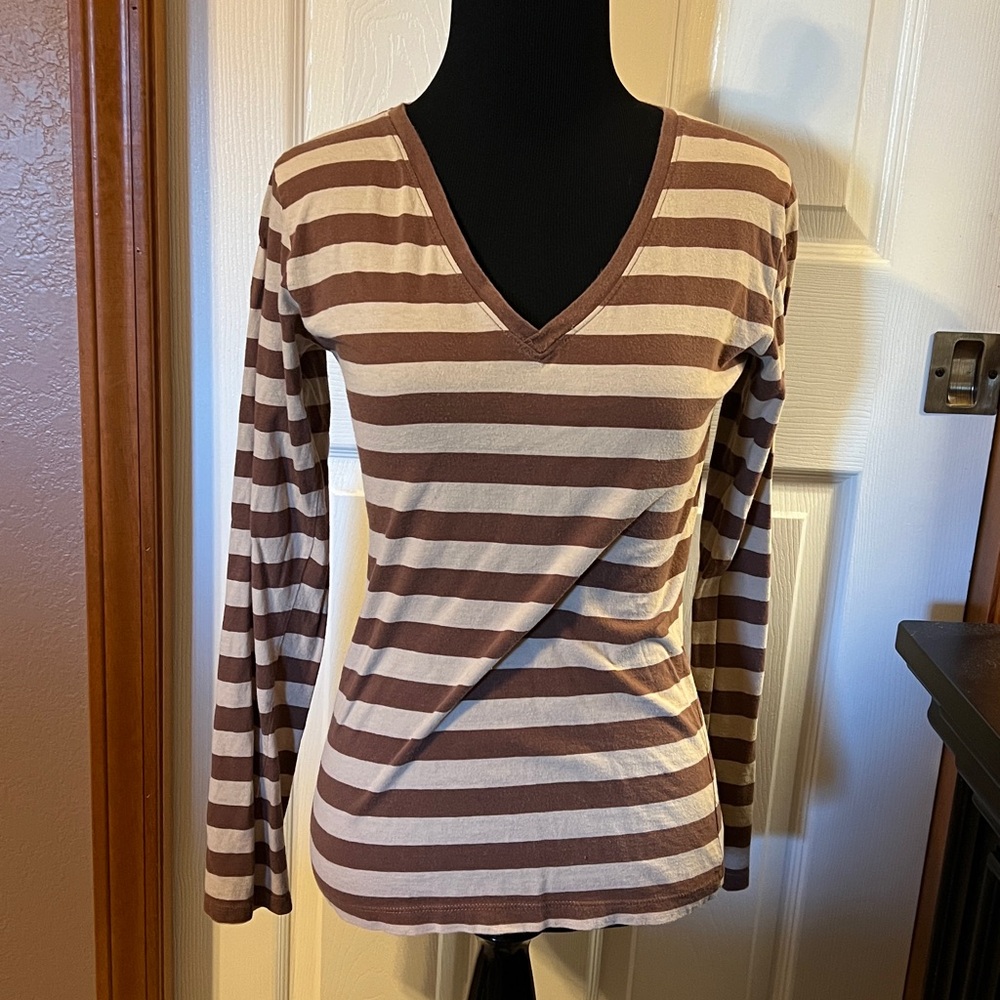 GAP Chocolate and Cream Striped V-Neck Top